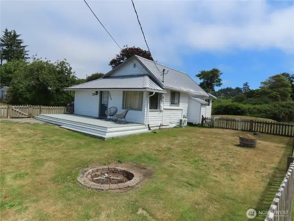 1664 Schmid Road, Grayland, WA 98547