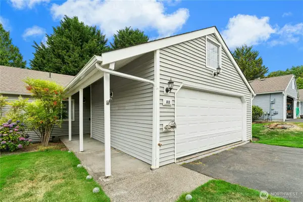 8801 27th Street W #8B, University Place, WA 98466