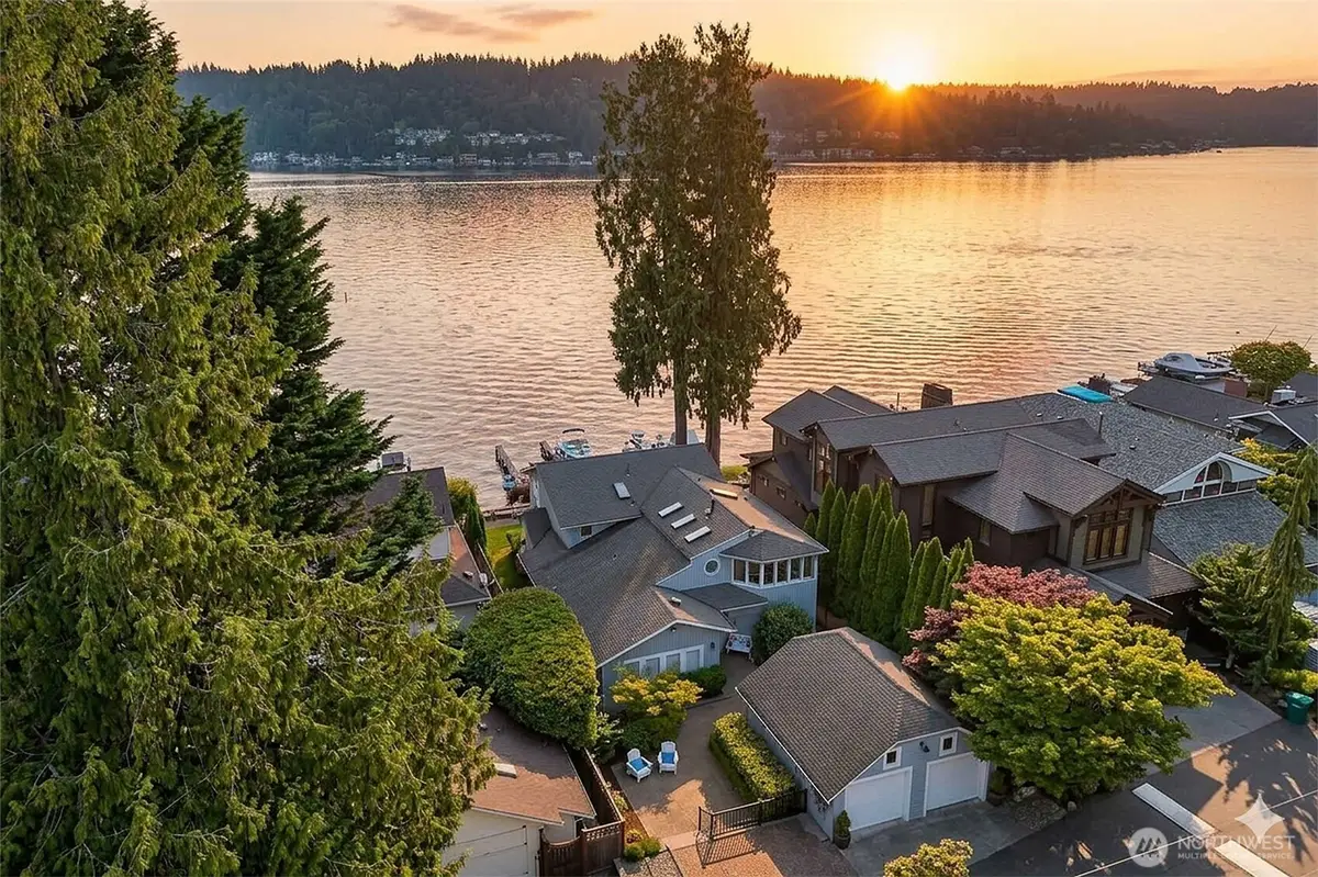 18846 SE 42nd Street, Issaquah, WA 98027 - #1