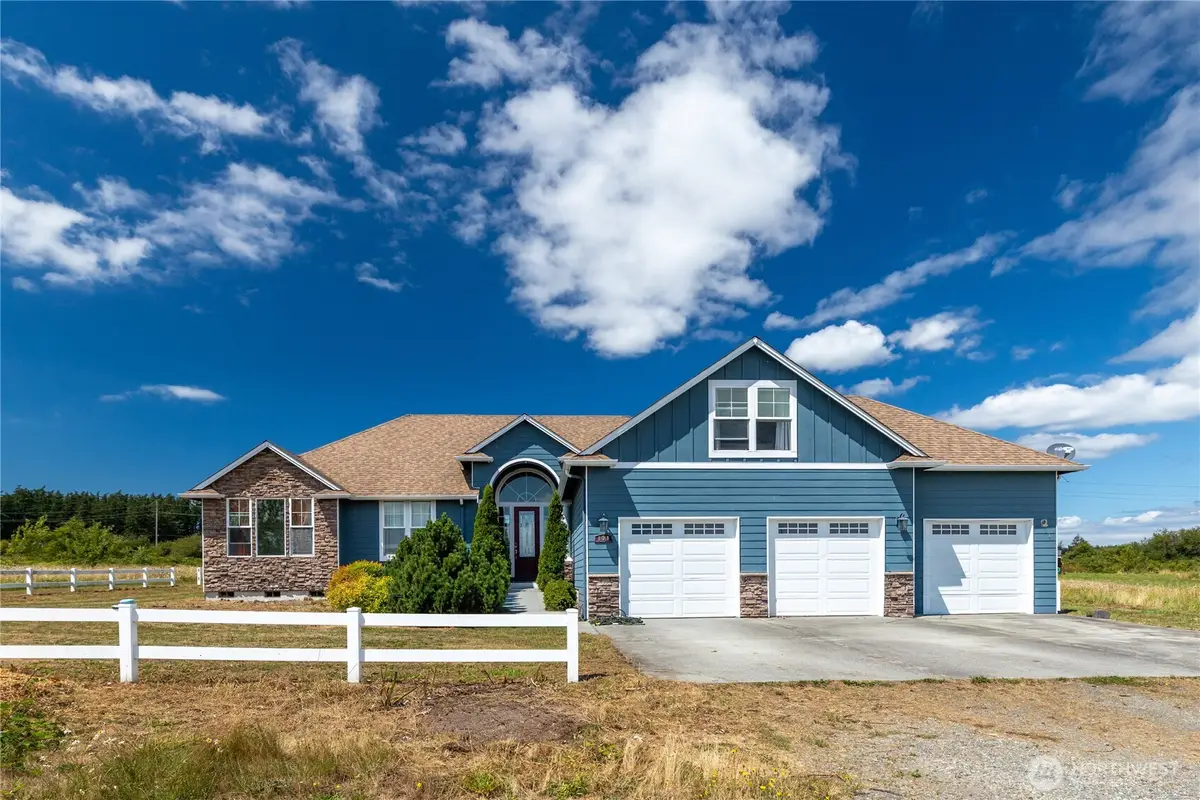 130 W Crescent Harbor Road, Oak Harbor, WA 98277 - #1