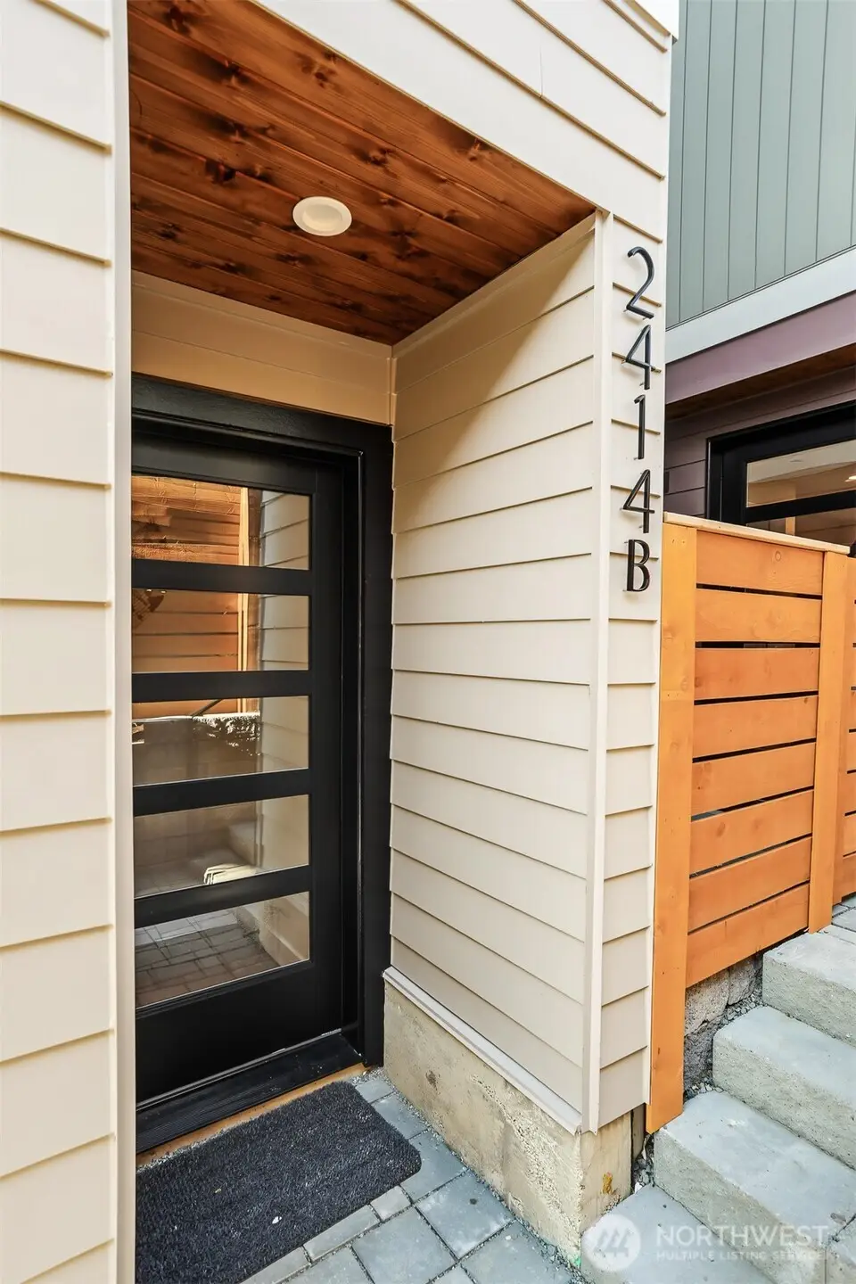 2414 Queen Anne Avenue N, Seattle, WA 98119 - #1