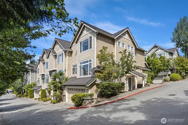 11899 SE 4th Place #603, Bellevue, WA 98005