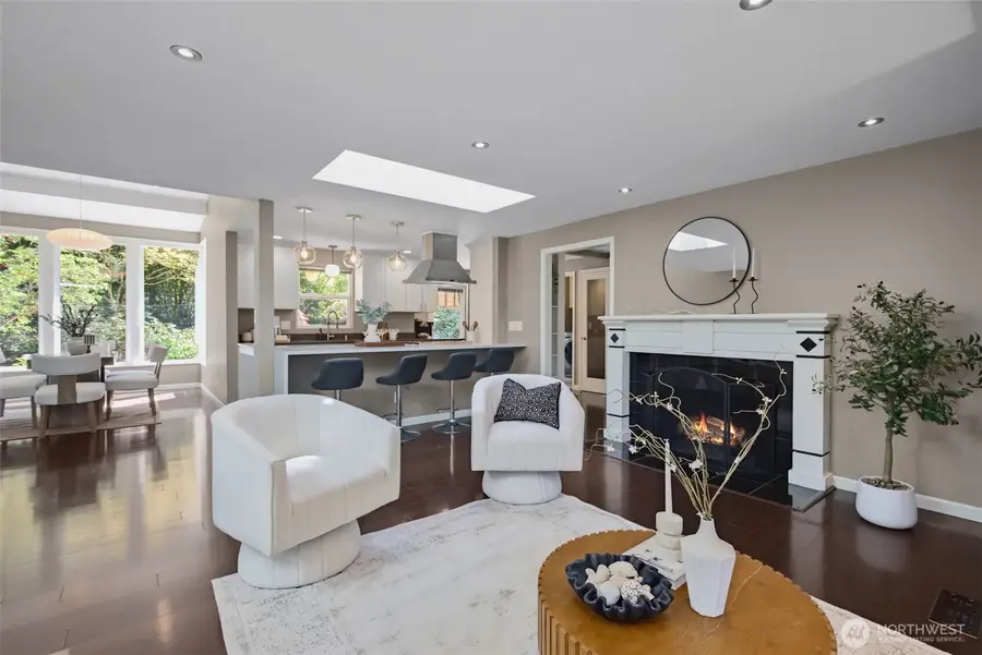 15611 SE 24th Street, Bellevue, WA 98008 - #2
