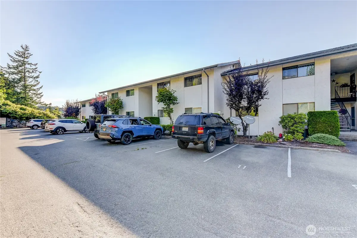 130 E North Camano Drive #8, Camano Island, WA 98282 - #1