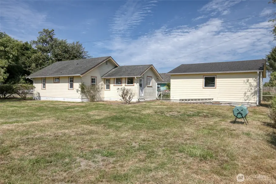 1021 W Stockwell Street, Aberdeen, WA 98520 - #3