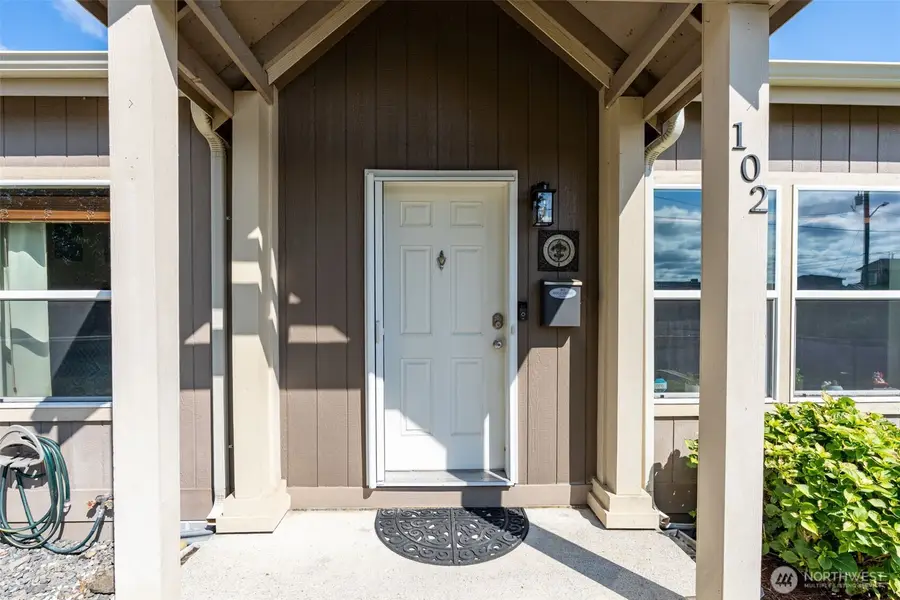 102 N Diamond Street, Centralia, WA 98531 - #2