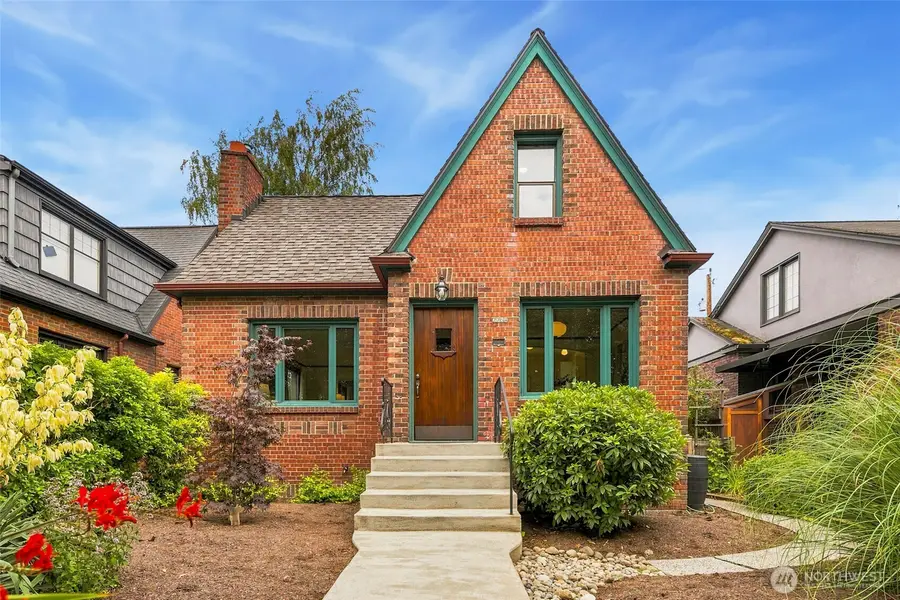 7754 Jones Avenue Nw, Seattle, WA 98117 - #3