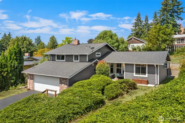 920 Callahan Drive, Bremerton, WA 98310