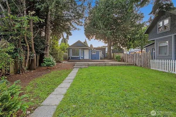 10255 41st Avenue Sw, Seattle, WA 98146
