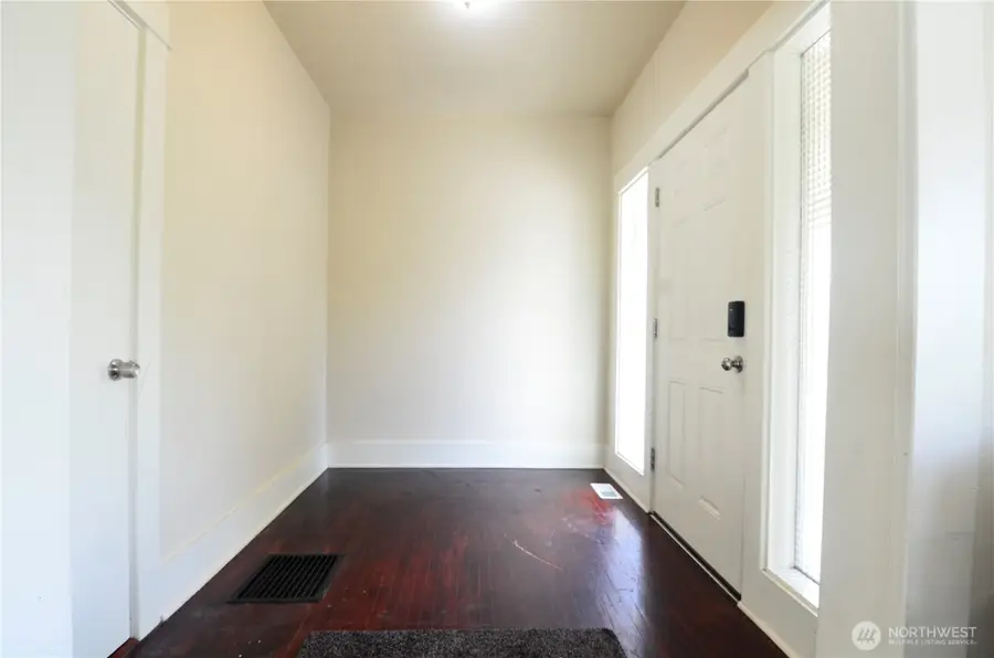 2138 N 50 Street, Seattle, WA 98103 - #3