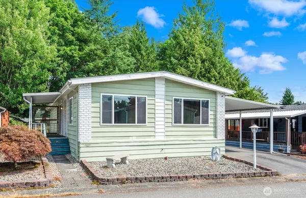 815 214th Street Sw #153, Everett, WA 98204