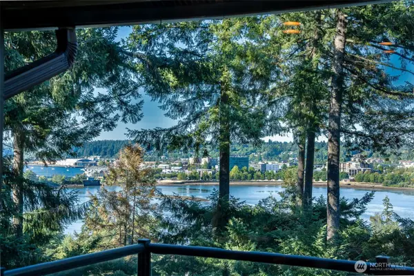 1406 Evergreen Park Lane Sw, Olympia, WA 98502