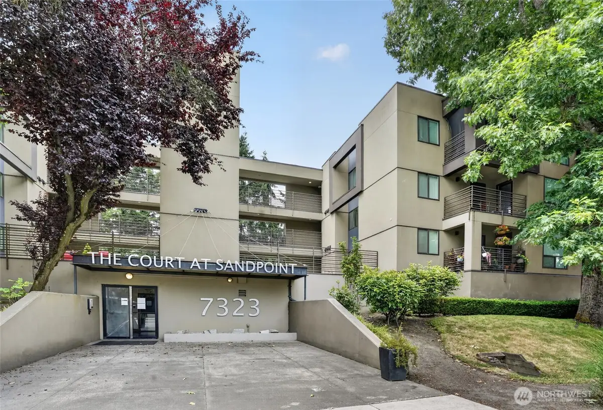 7323 NE Sand Point Way #211, Seattle, WA 98115 - #1