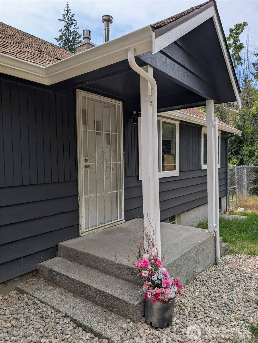 9291 W Belfair Valley Road, Bremerton, WA 98312 - #2