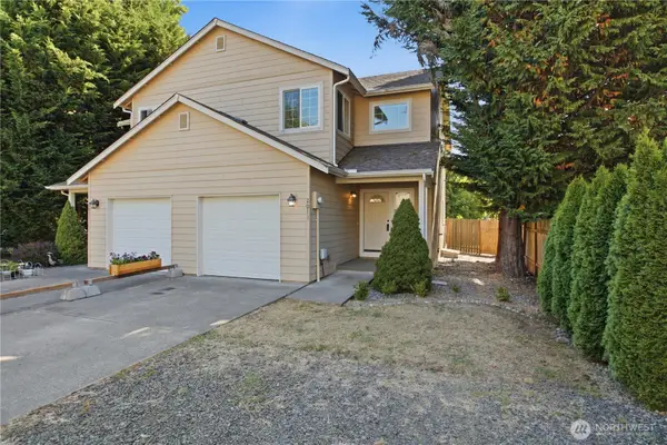 2013 Bush Avenue Nw, Olympia, WA 98502