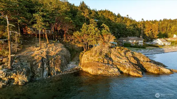 11502 N Del Mar Drive, Anacortes, WA 98221