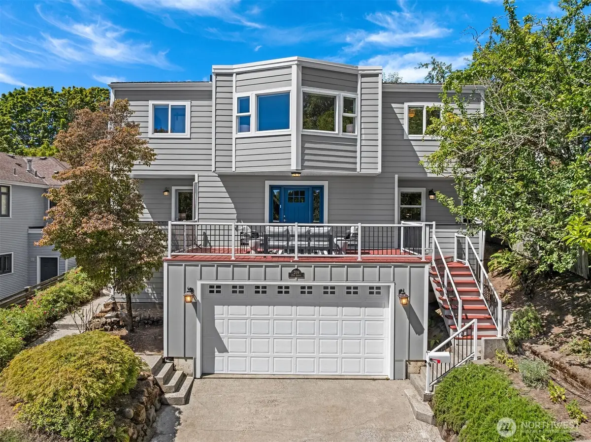209 32nd Avenue, Seattle, WA 98122 - #1
