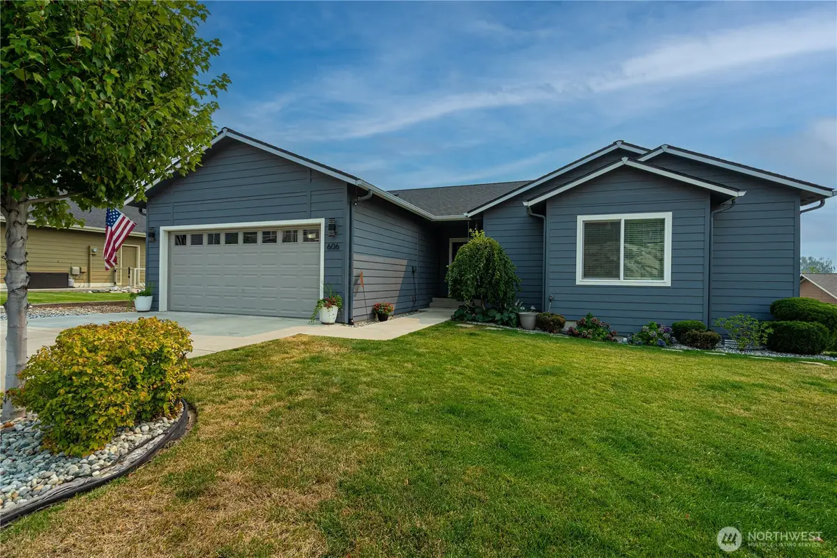 606 Havenwood Drive, Manson, WA 98831 - #1