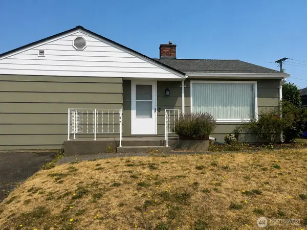 1009 S 34th Street, Tacoma, WA 98418