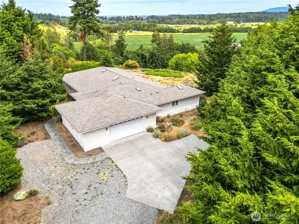 150 Sundial Loop, Sequim, WA 98382