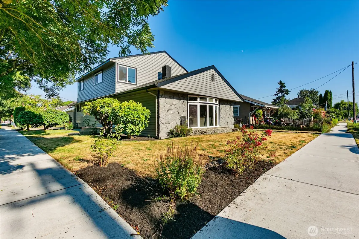 1319 Wood Avenue, Sumner, WA 98390 - #1