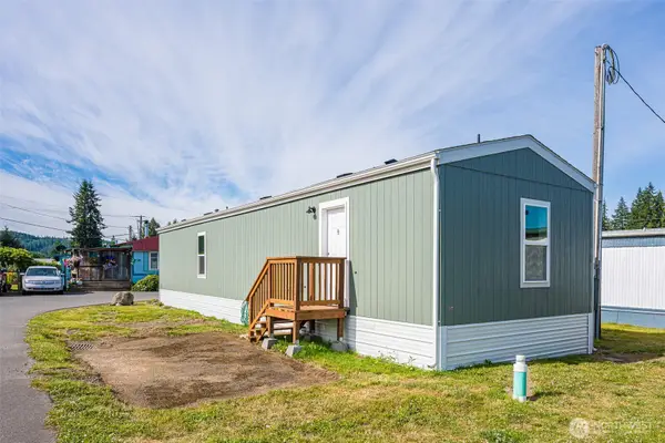 621 Calawah Way #24, Forks, WA 98331