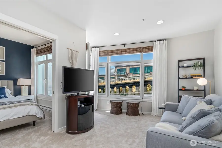 2000 Alaskan Way #543, Seattle, WA 98121 - #2