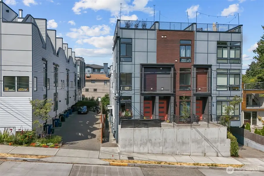 1010 NE 92nd Street, Seattle, WA 98115 - #2