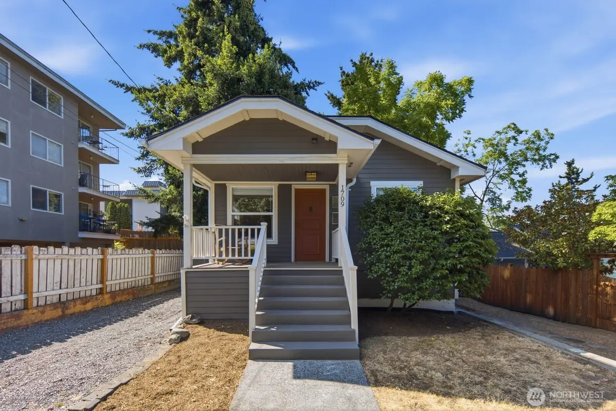 1709 N 35th Street, Seattle, WA 98103 - #1