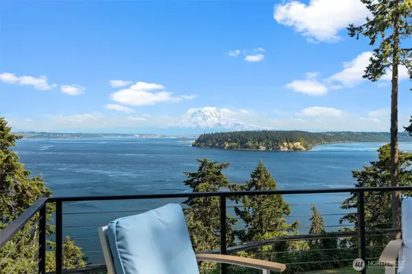 8409 24th Avenue Nw, Gig Harbor, WA 98332