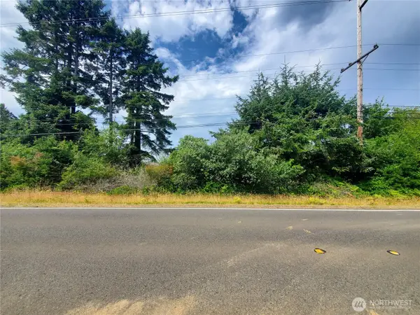 561 Dolphin Avenue Ne #277, Ocean Shores, WA 98569