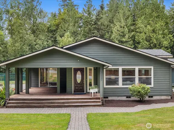 23322 N Lake Cochran Road, Monroe, WA 98272