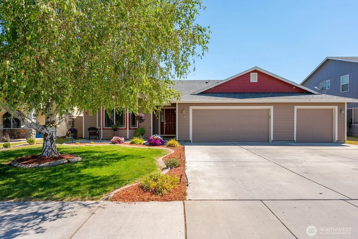206 I Street Ne, Quincy, WA 98848 - #1