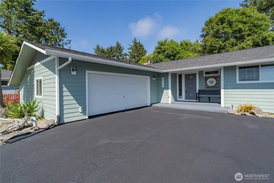 372 Octopus Avenue, Ocean Shores, WA 98569 - #2