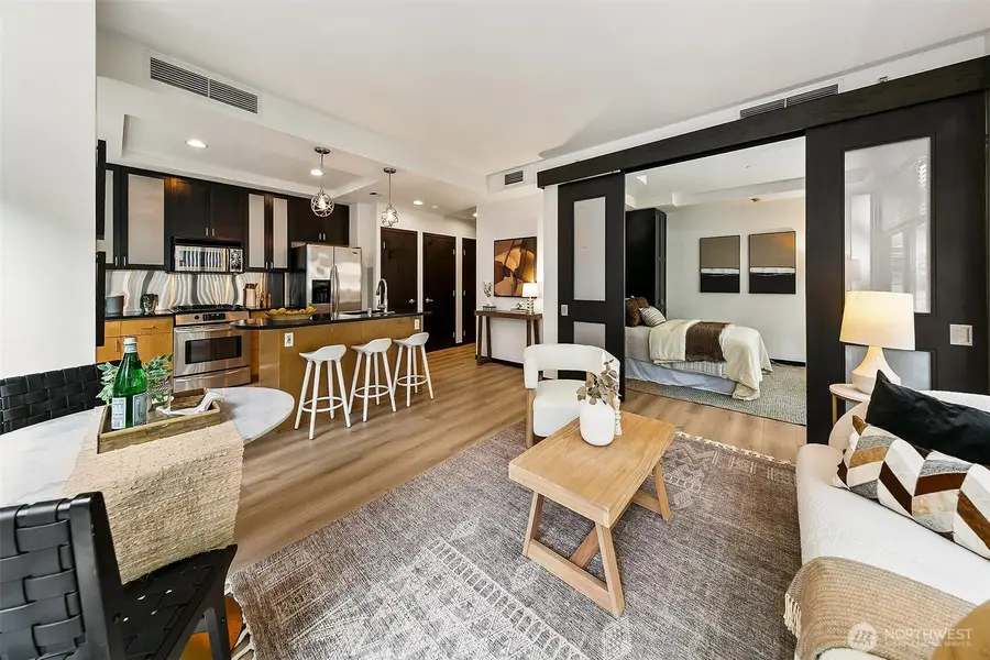 2716 Elliott Avenue #605, Seattle, WA 98121 - #3