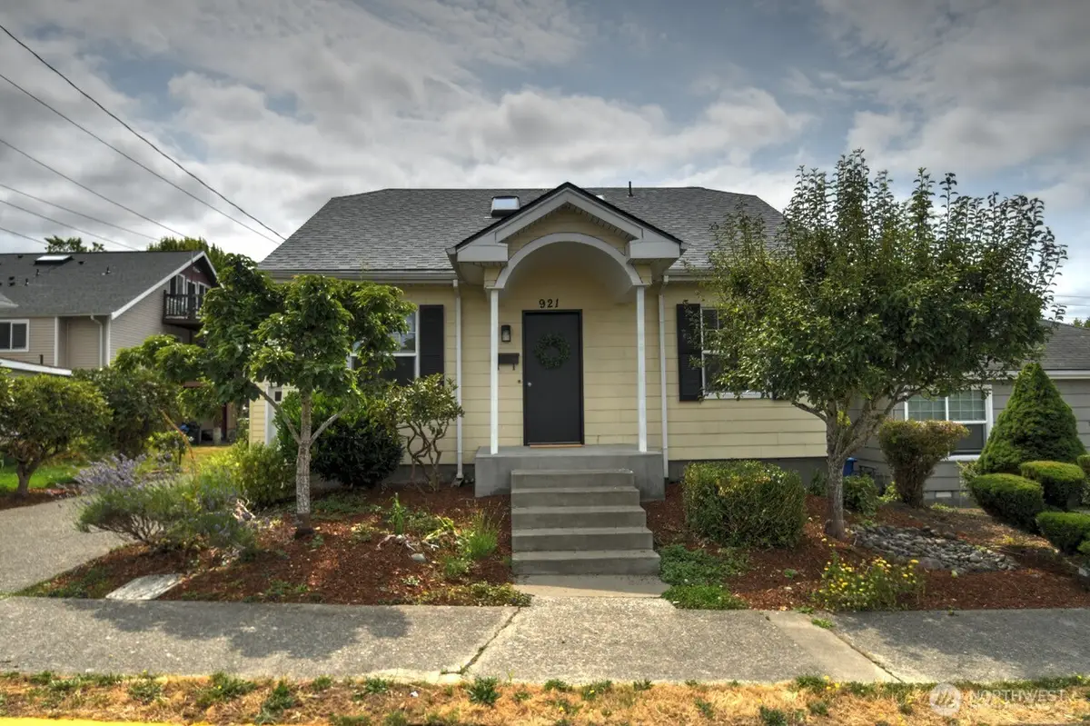 921 5th Avenue Se, Olympia, WA 98501 - #1