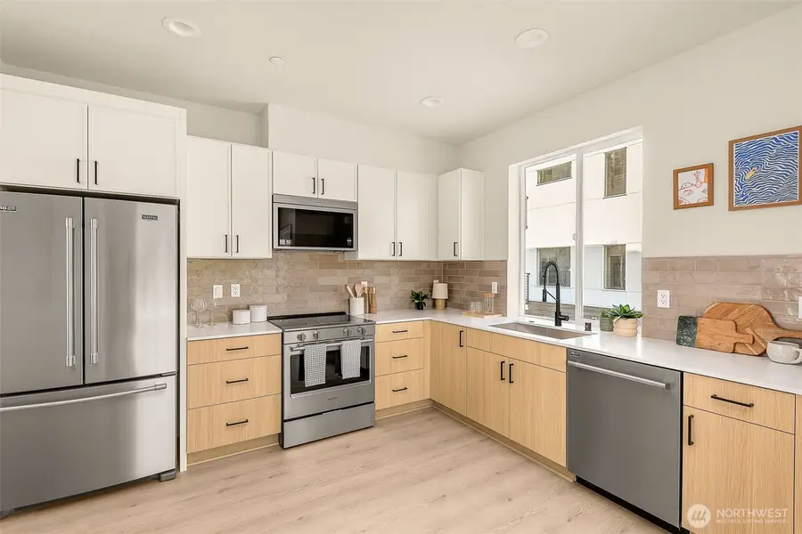 7624 NE Bothell Way #102, Kenmore, WA 98028 - #3