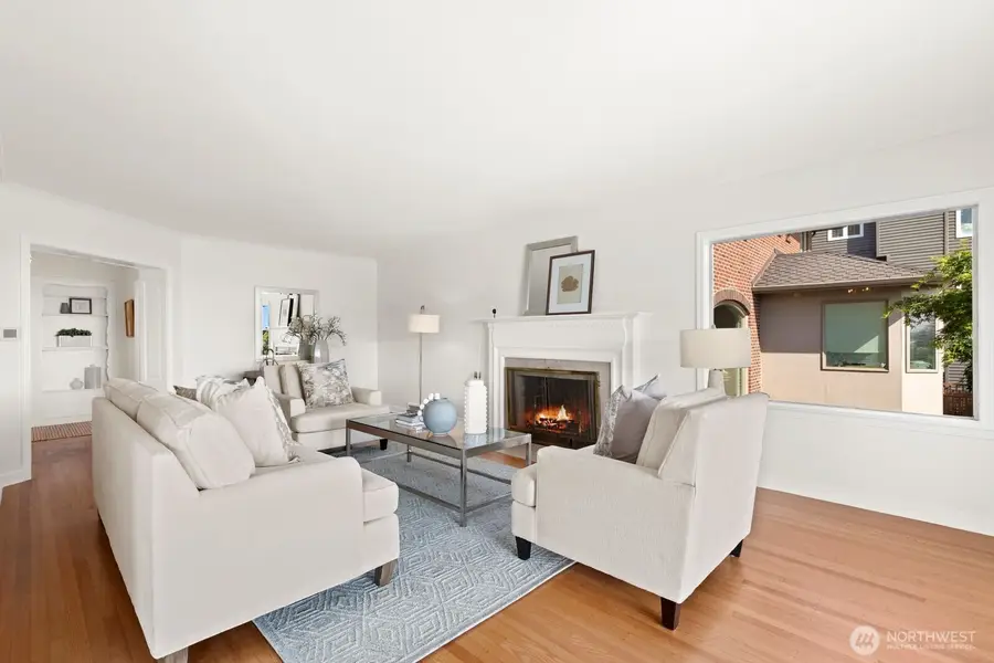 2527 Westmont Way W, Seattle, WA 98199 - #3