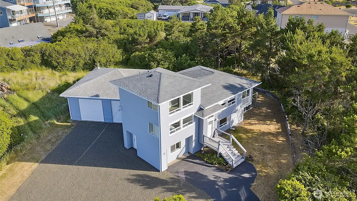 781 Camden Court Sw, Ocean Shores, WA 98569 - #1