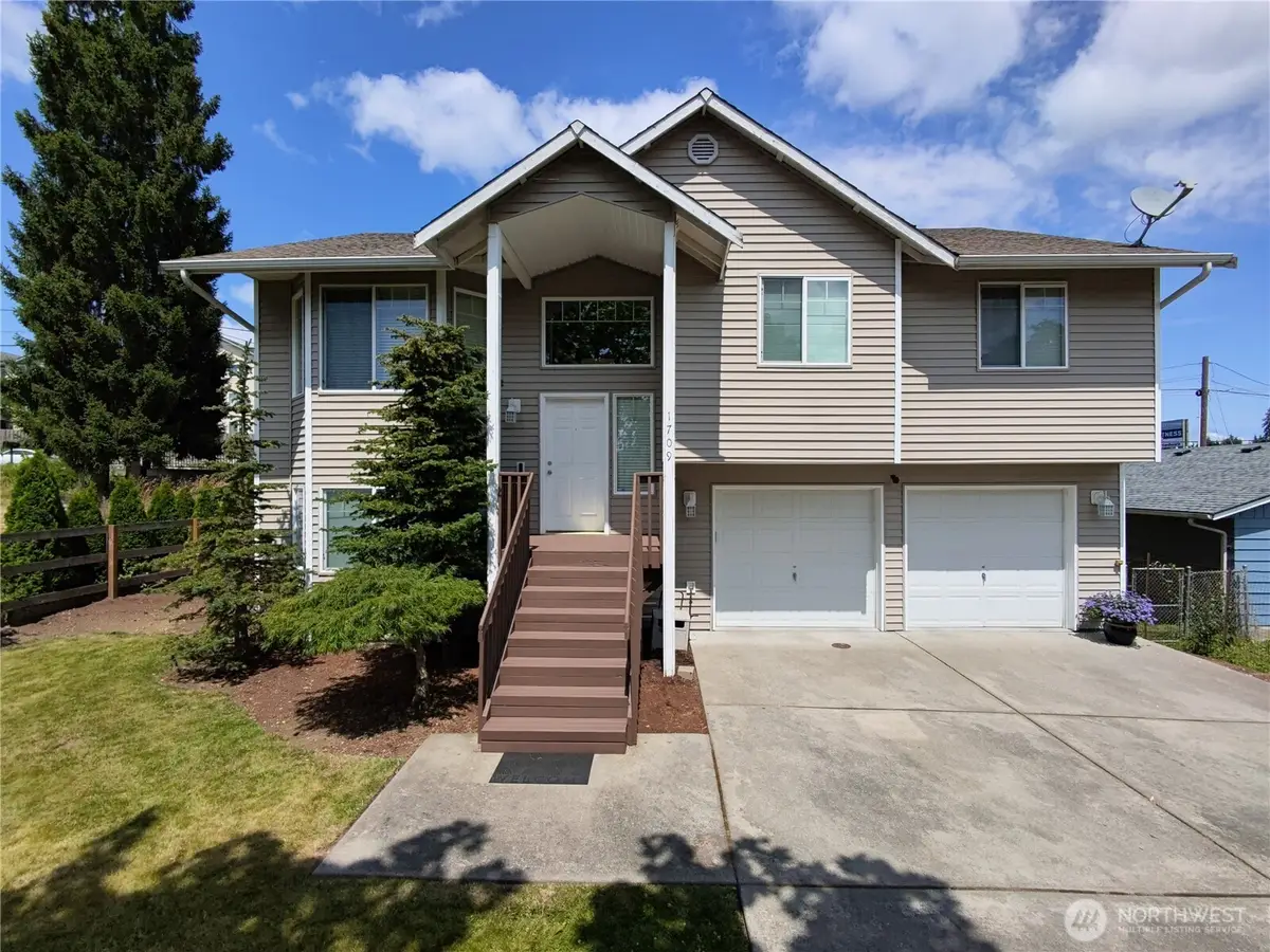 1709 Silver Lake Road, Everett, WA 98208 - #1