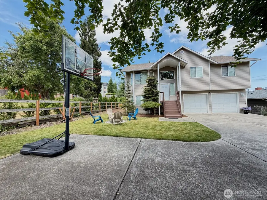 1709 Silver Lake Road, Everett, WA 98208 - #3