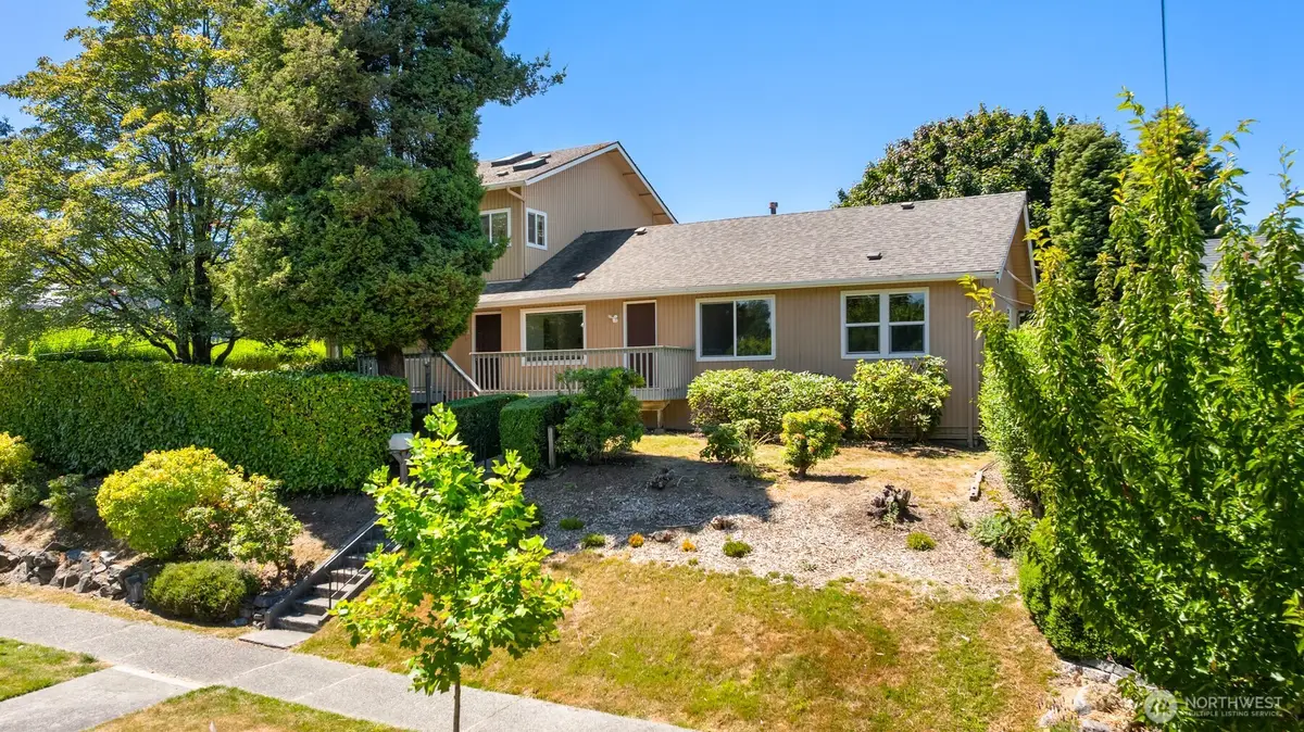 8815 18th Avenue Sw, Seattle, WA 98106 - #1
