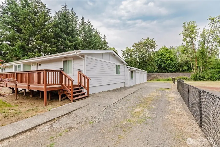 1300 SW Mayer Avenue, Winlock, WA 98596 - #2
