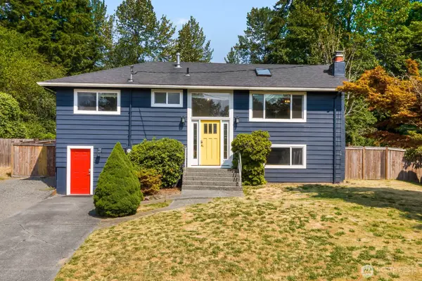 12450 169th Ave Se, Renton, WA 98059