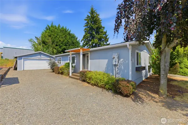 10015 189th Street E, Puyallup, WA 98375