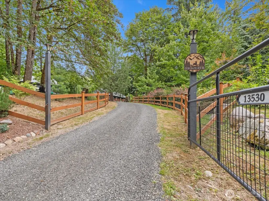 13530 284th Avenue Ne, Duvall, WA 98019 - #2