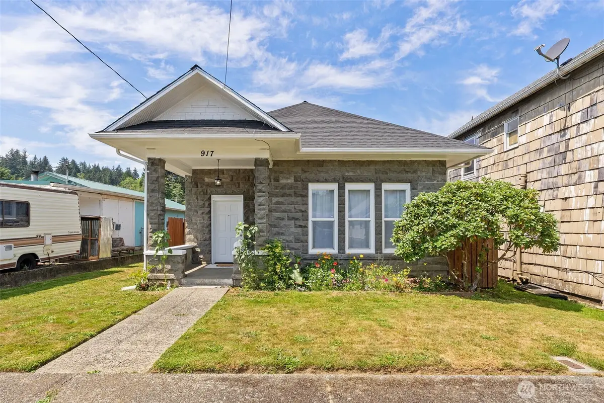 917 Monroe, Hoquiam, WA 98550 - #1