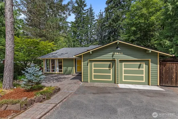 21434 SE 16th Place, Sammamish, WA 98075