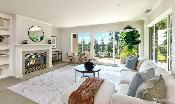 11122 NE 41st Drive #35, Kirkland, WA 98033