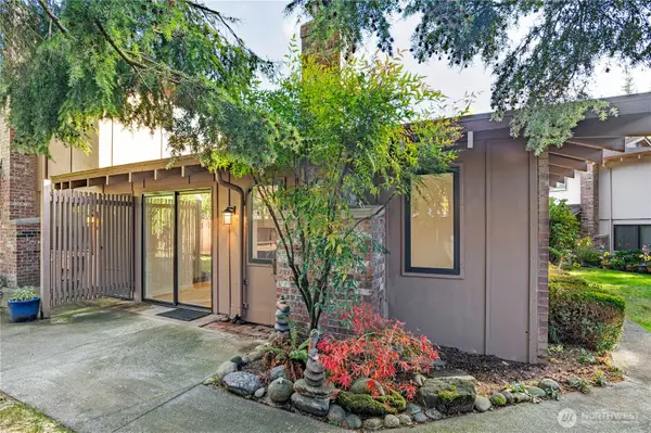 2802 Garden Court #A, Steilacoom, WA 98388
